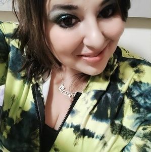 Meet your Posher, Sherry